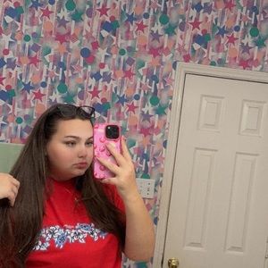 Meet your Posher, Ariel